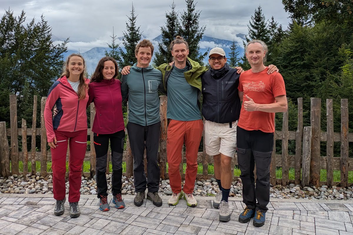 Das FluxPerfect Team - wir feiern 5 Jahre Outdoor Abenteuer mit euch, mit unseren Anniversary Specials, nur erhältlich bei dem Outdoor Online Handel FluxPerfect