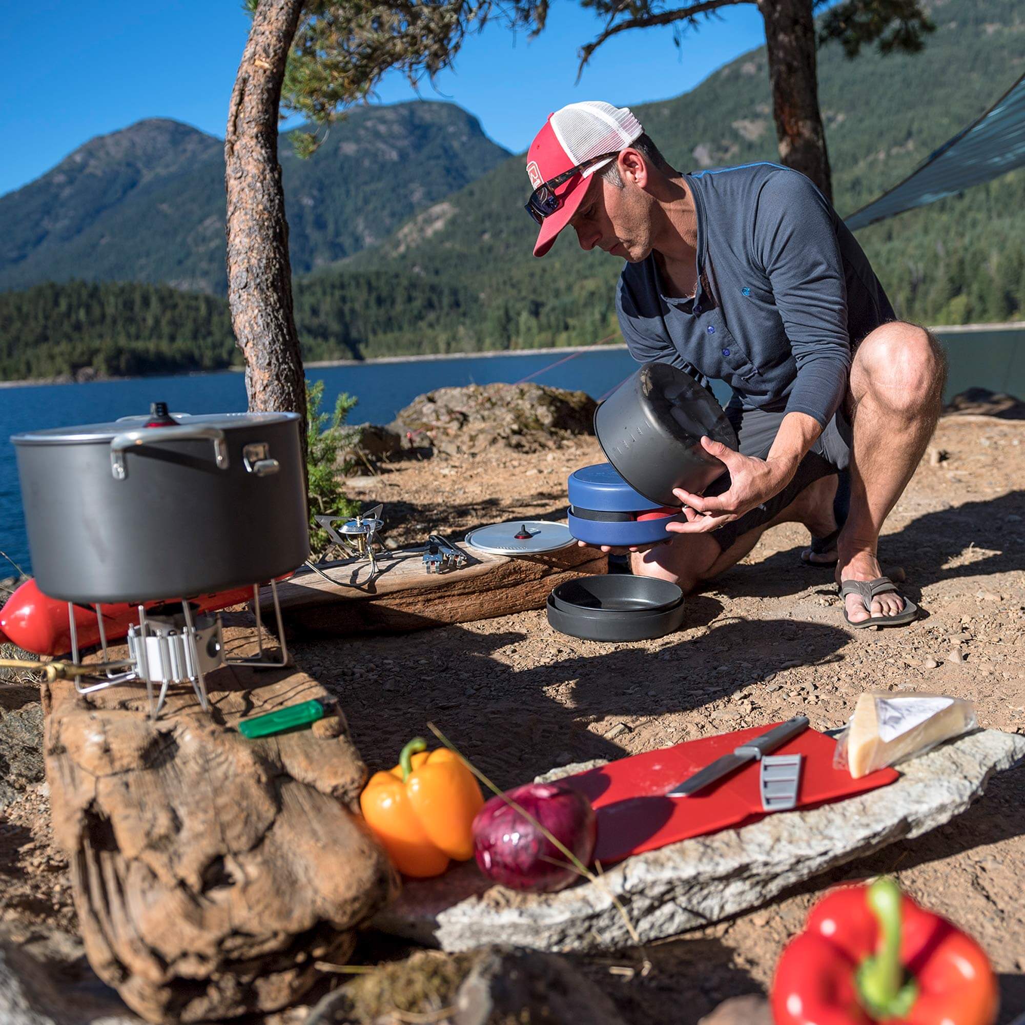 MSR Dragonfly Grau Benzin- und Mehrstoffkocher - Outdoor Shop FluxPerfect