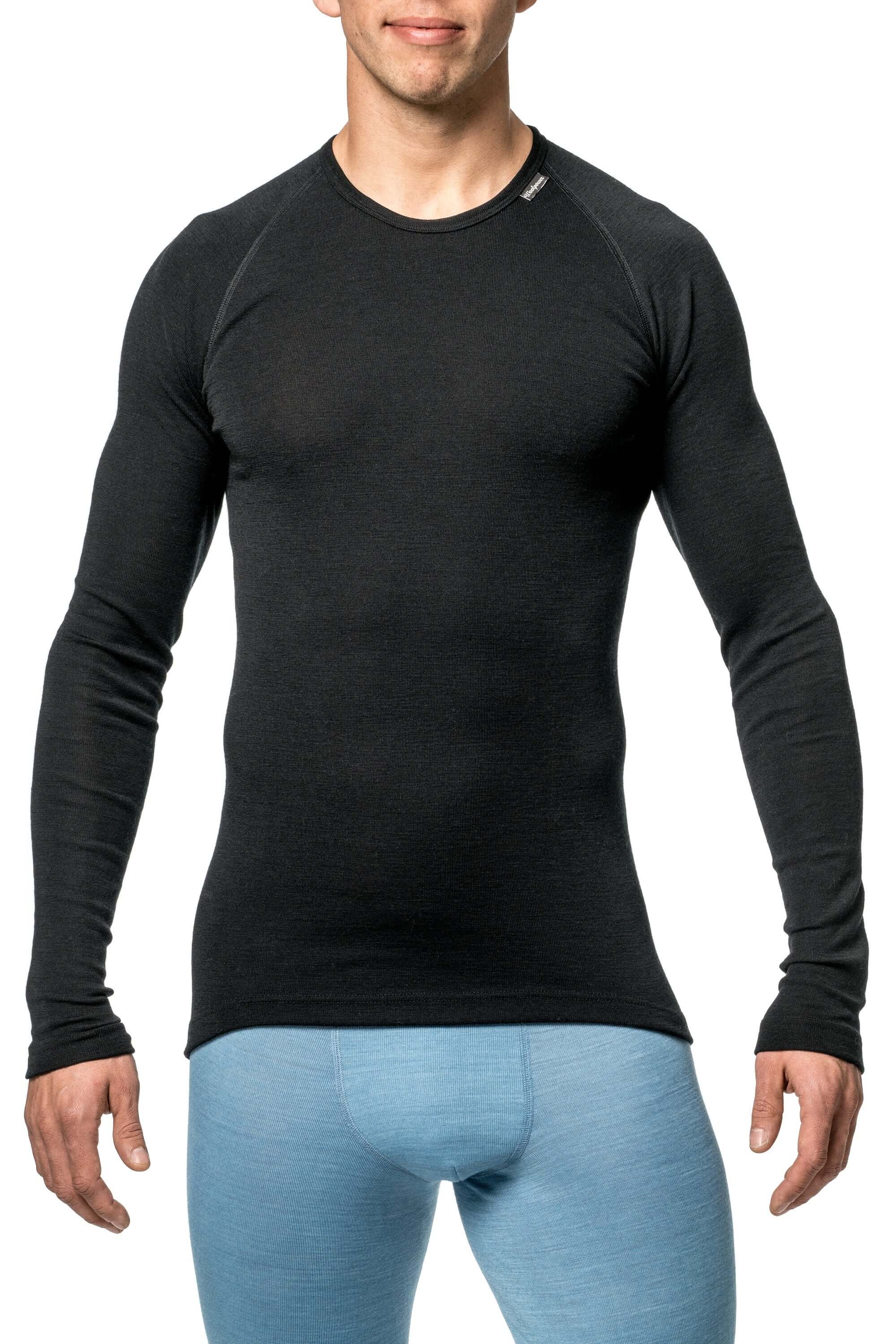 Das Woolpower Crewneck LITE, eine angenehme Merino Base Layer für den Outdoor Einsatz, erhältlich im Outdoor Online Shop FluxPerfect