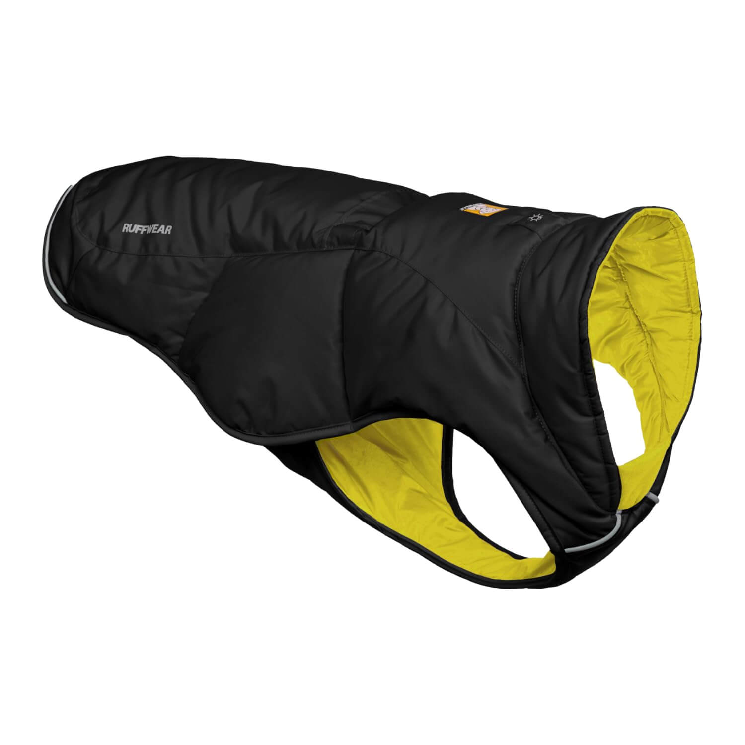 Die Ruffwear Quinzee Hundejacke in der Farbe Obsidian Black
