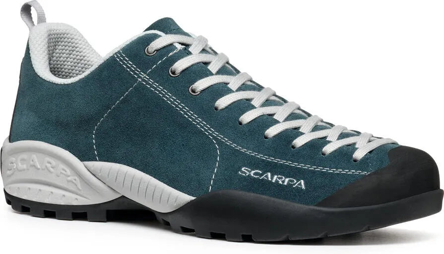 Der Scarpa Mojito Classic in Petrol, ideal für alle urbanen und Outdoor Abenteuer